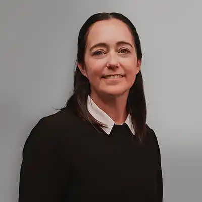 Jimena Vega Olmos - Beccar Varela